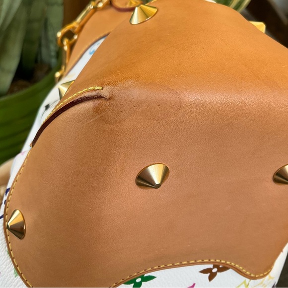 SOLD!!!🔥Louis Vuitton
x Takashi Murakami Judy GM two-way handbag🔥 - Picture 15 of 17